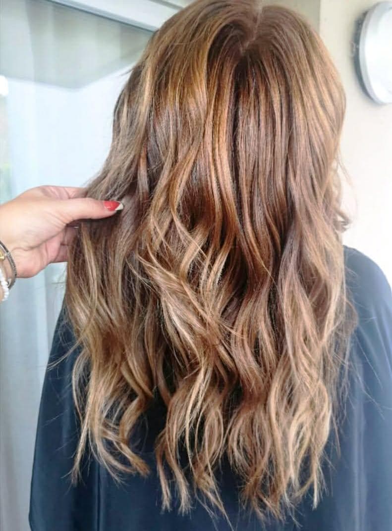 Balayage reverse — réalisation Syne Coiffure